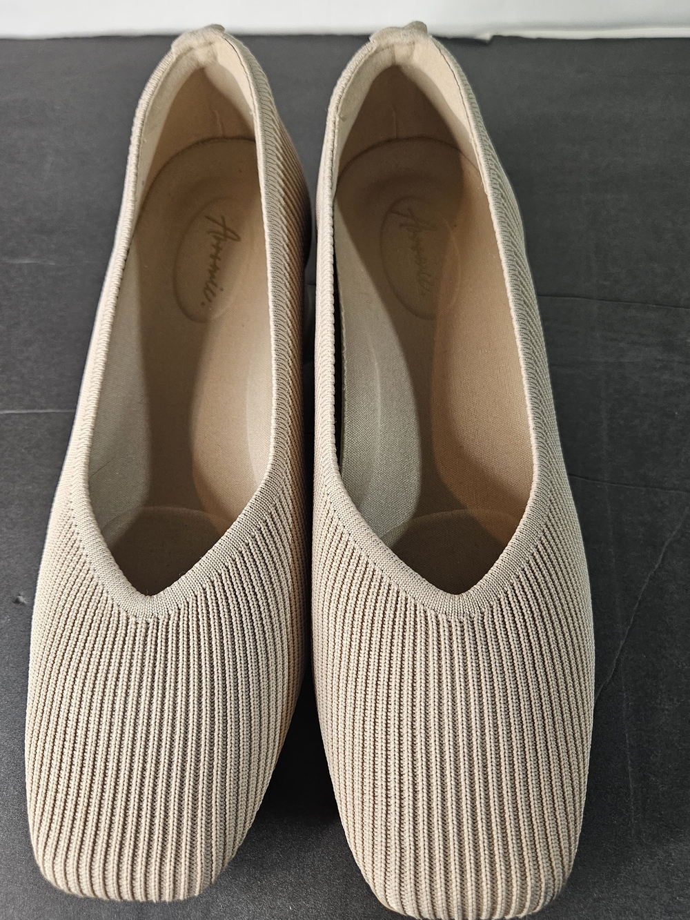 Arromic Knitted Womens Shoes Size 9.5W Nude Square Toe Slip On Low Heels Slip-On